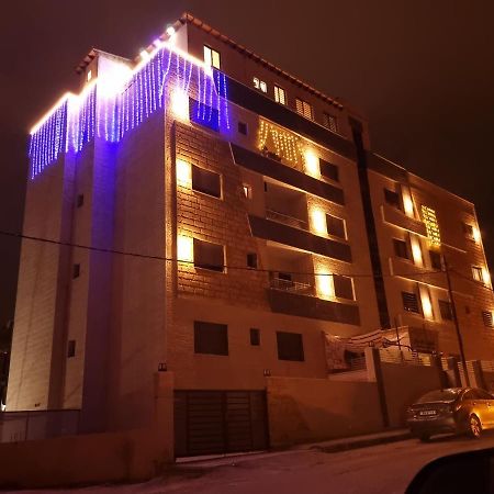 Sbatin Madba Apartment มาดาบา ภายนอก รูปภาพ